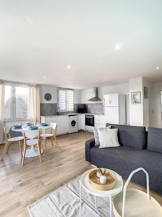 Grand T2 Cosy Tout Equipe Gare 4 Pers Wifi Evry-Gregy-sur-Yerre Luaran gambar